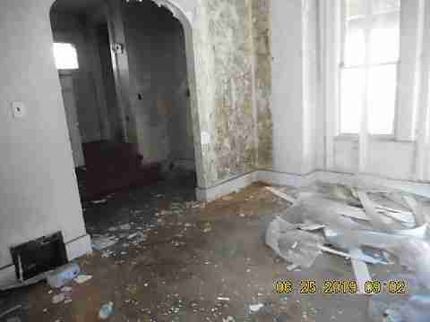 3011 Virginia Park (22)_m.jpg